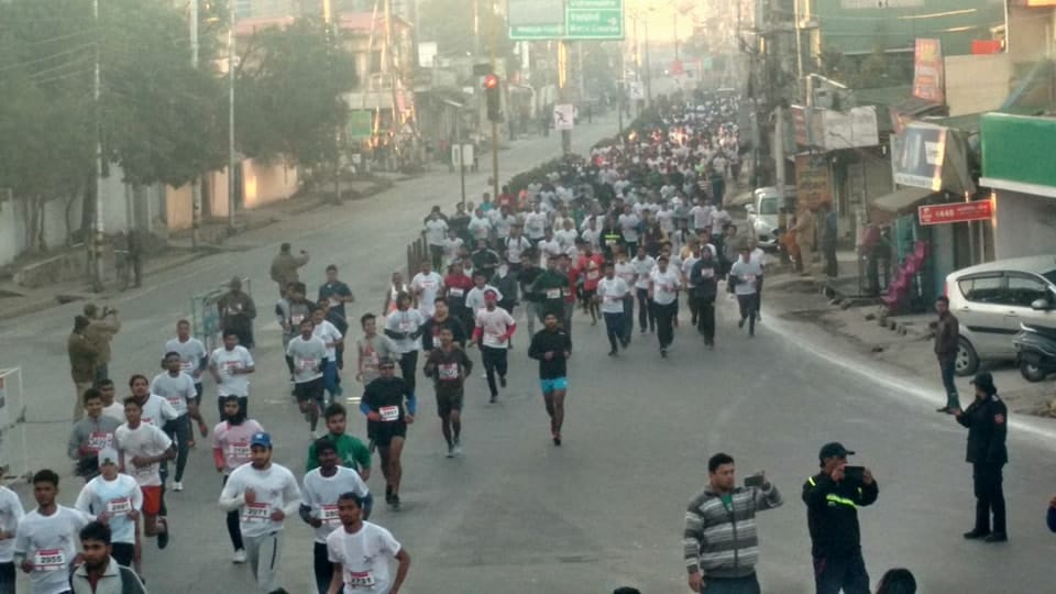 dehradun half marathon start for road safety 