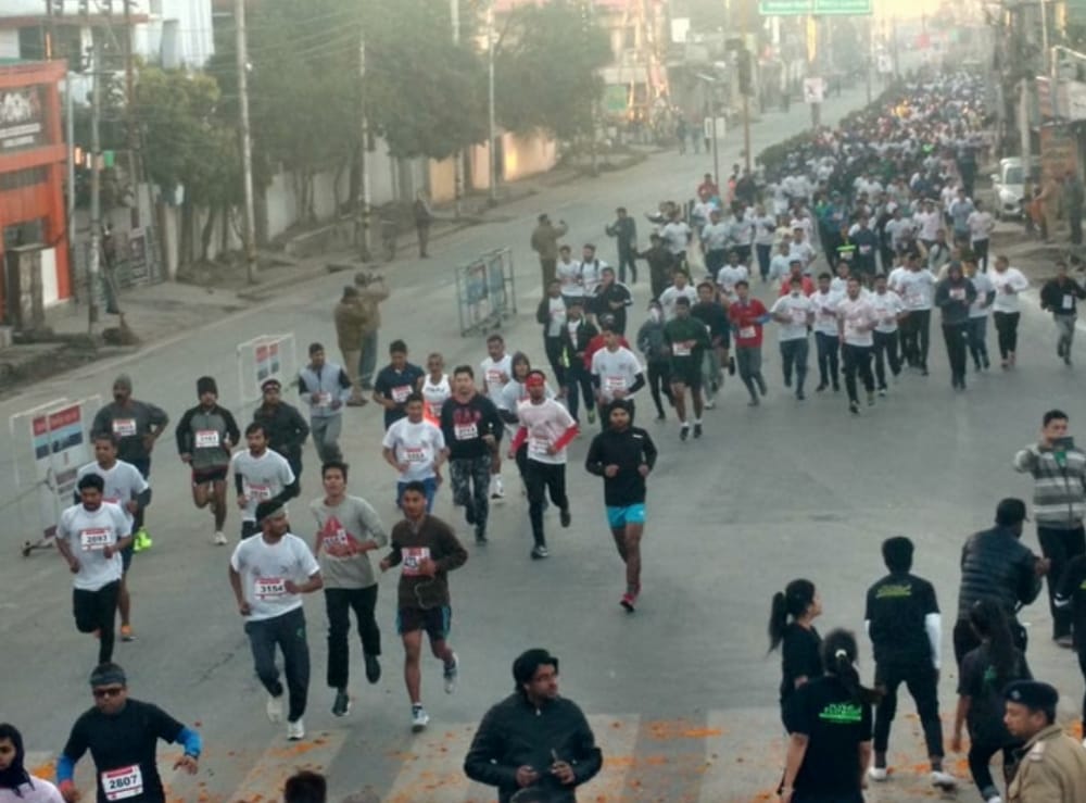 dehradun half marathon start for road safety 