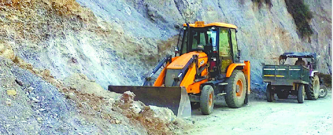 Dirt Pumpwork starts from the road