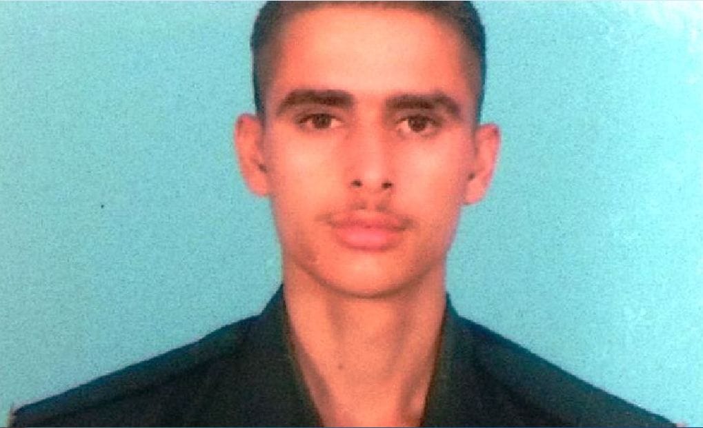 one army man dead body recovered who missing in avalanche in j&k