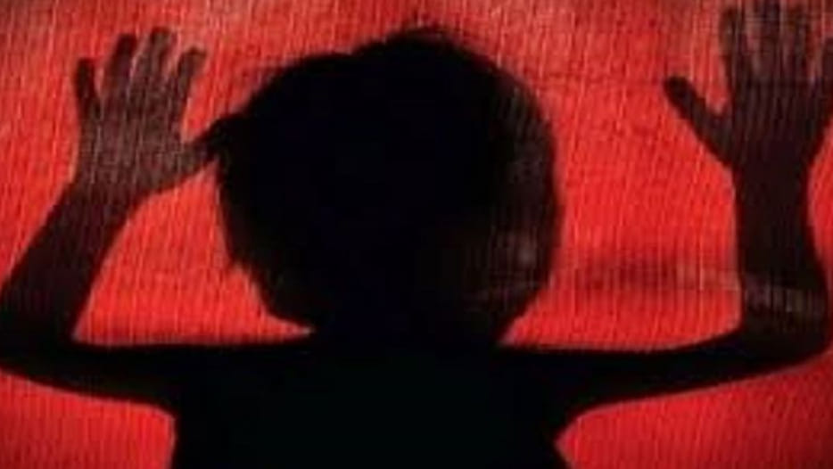 raped girl body found in unnao district of up