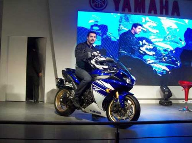 Bollywood Actor John Abraham bike collection with price:  Yamaha R1 to Suzuki Hayabusa