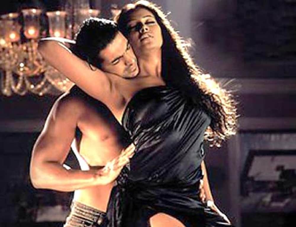 if john abraham did not doing this mistakes then Bipasha Basu was not break up with him