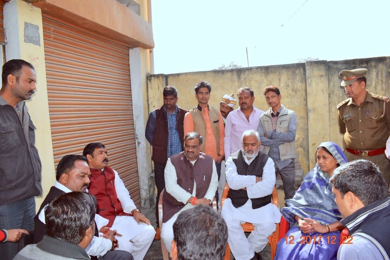 विनय तिवारी की पत्नी को मिलेगी सरकारी नौकरी