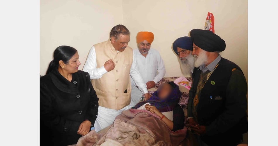 Barnala woman Akali leader assault, alegation on aap leader