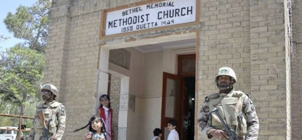 Pakistan: blast in catholic church in Baluchistan's quetta