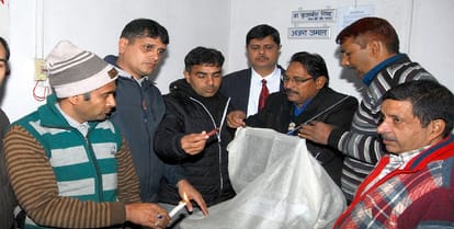 Six suspects perform fetal sex test, ultrasound machine off