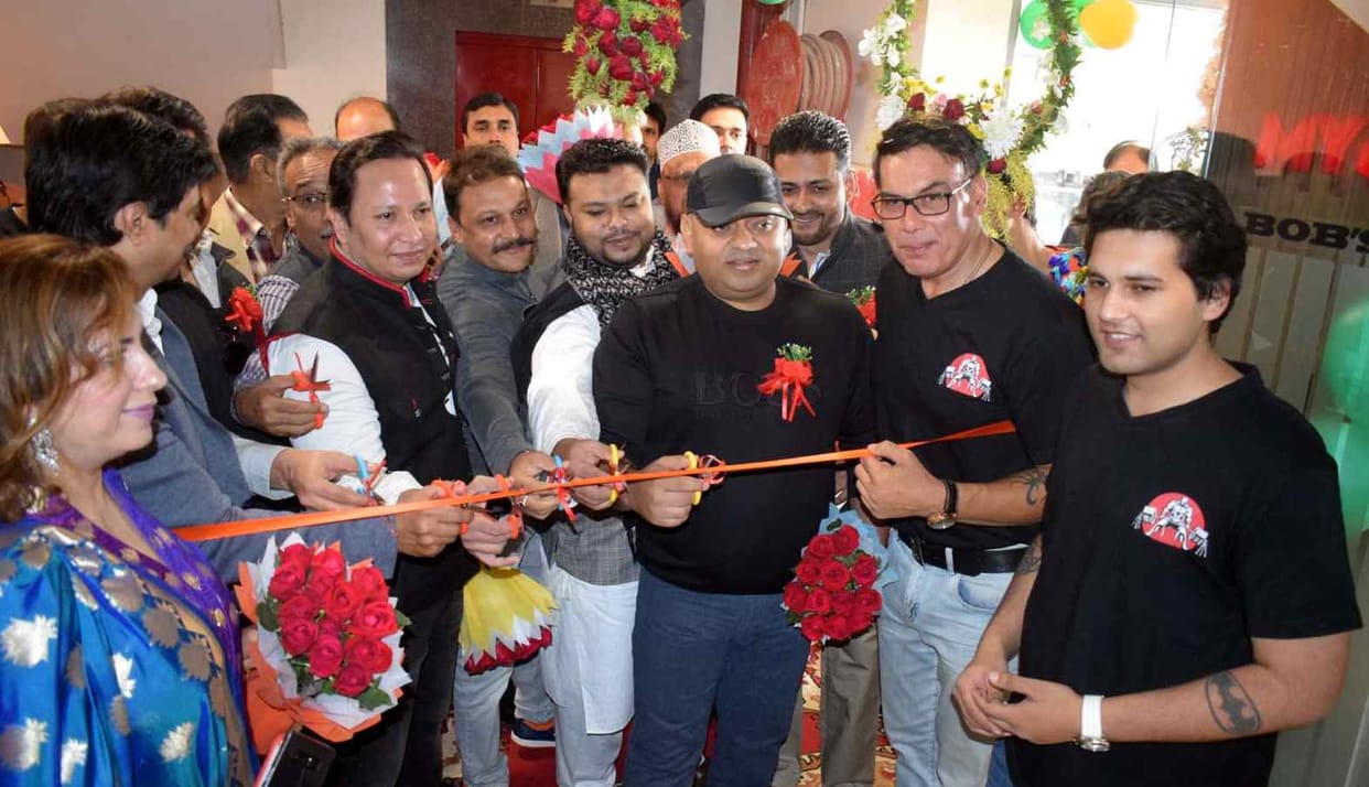 24 hour service first gym open in varanasi