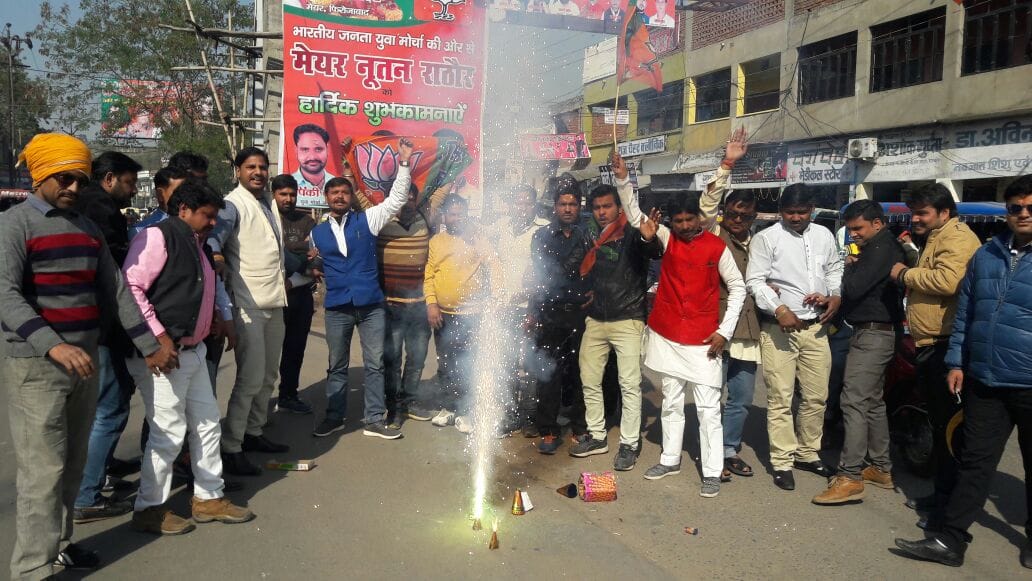 ,gujrat vidhan sabha chunav celebration in pm modi constituency