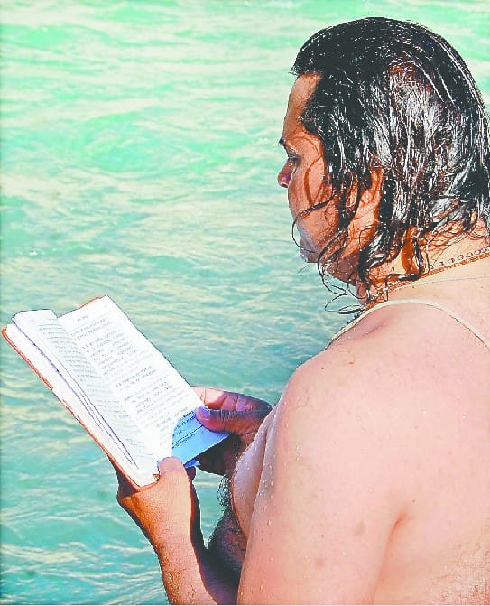 somvati amavasya 2017 devotees holy dip in haridwar ganga