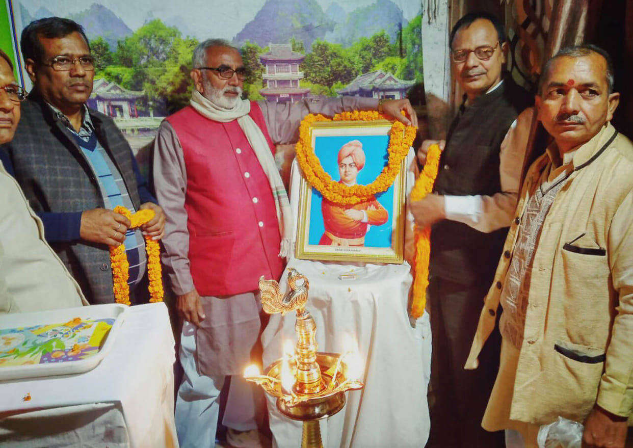 Figure topper in speech competition