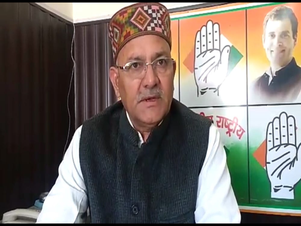 evm tampering allegation on bjp by congress mla in gujrat himachal election 2017 