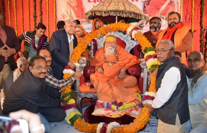 shankaracharya swaroopanand called electronic voting machine a judge
