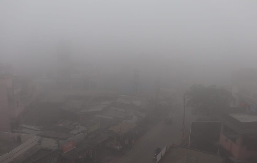 दिन भर मौसम ने कंपकंपाया, पारा 8 डिग्री