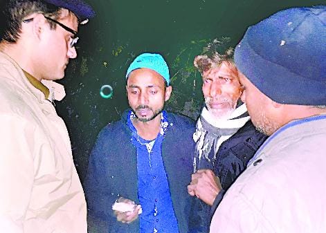 Police arrest uncle, family members commute