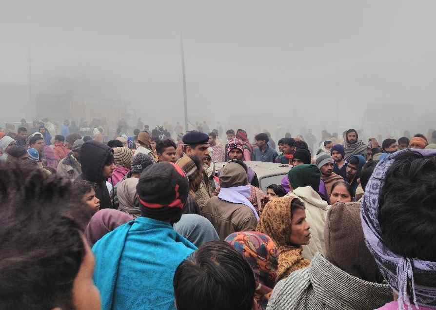Highway Jam on rural death in Mansoorpur