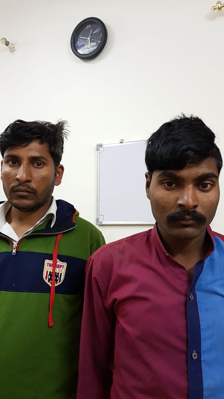 Rajasthan by making container driver hostage on highway beer loot in alwar