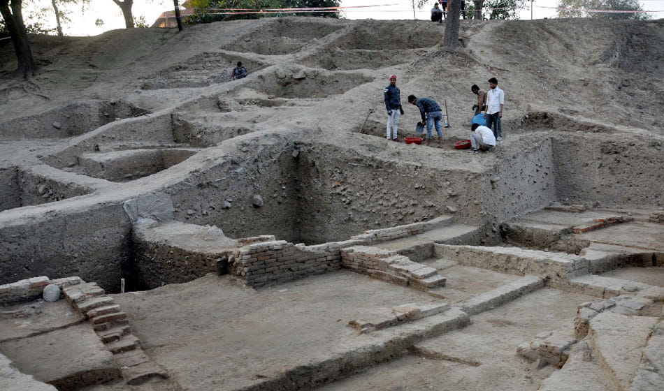 archaeological survey of india found two thousand years old city in old delhi 