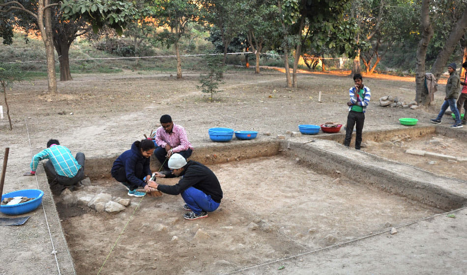 archaeological survey of india found two thousand years old city in old delhi 