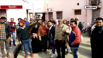 DURING DELIEVERY FIVE INFANTS DECLARED DEAD IN BIJNOR WOMEN HOSPITAL 