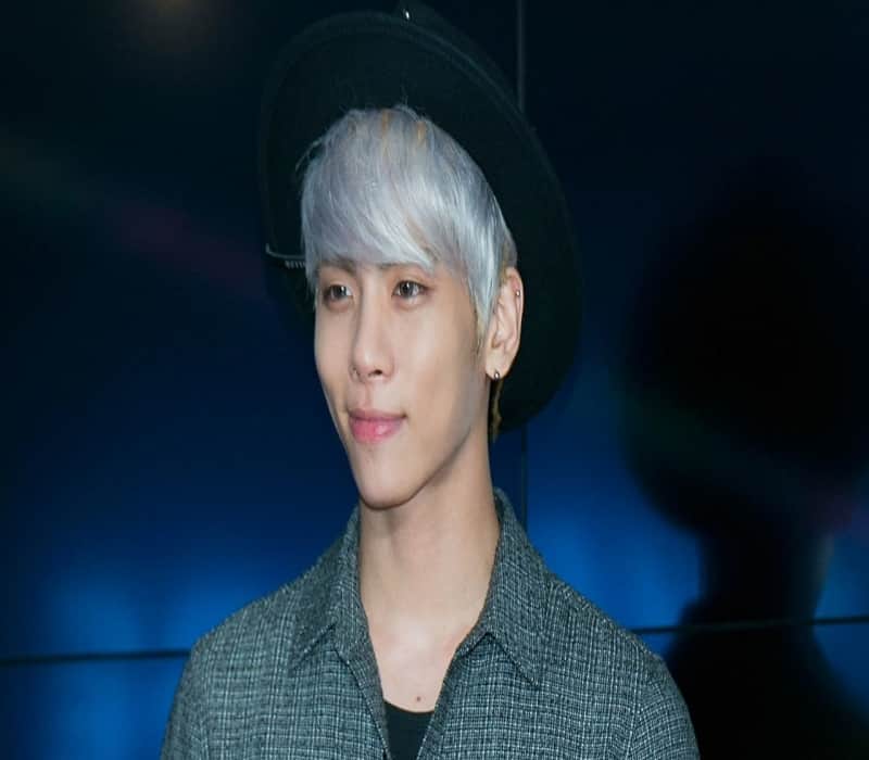 south korea pop band star Kim Jong hyun dies at 28