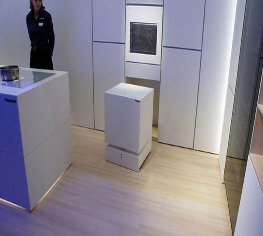Panasonic Launched Movable Fridge