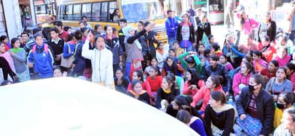 doctor slaps college lecturer in mandi himachal pradesh