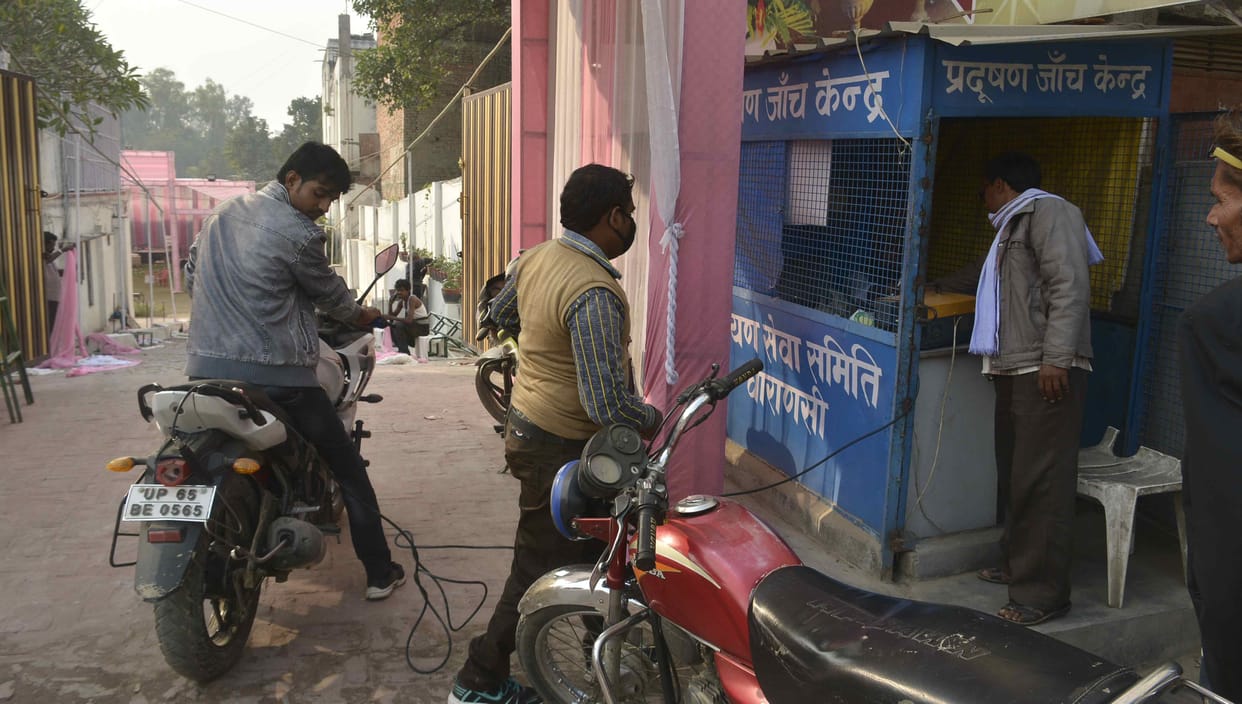 biggest corruption found in varanasi pollution centre