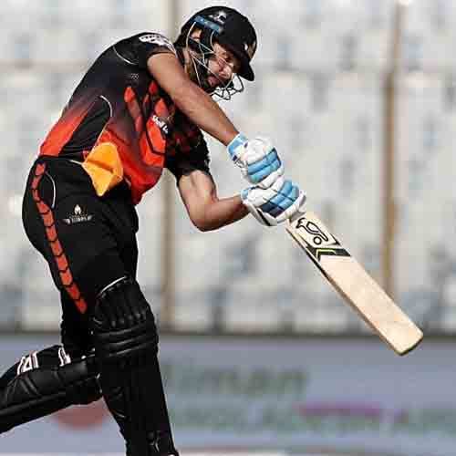 who hits most sixes in t10 cricket league