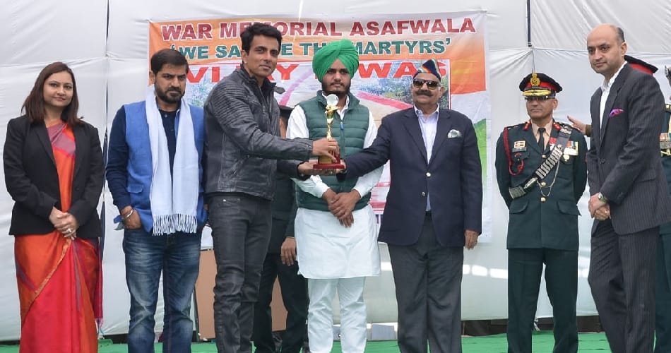 Sonu Sood Honoured With Punjab Ratan Award