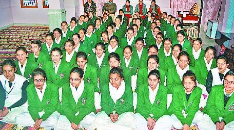 साई संजीवनी में छात्राओं ने बताए टीबी के लक्षण