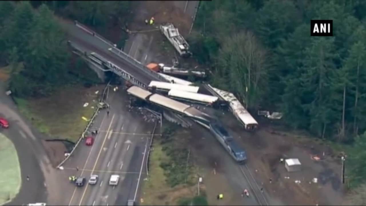 रेल हादसा