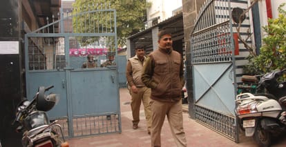 Acid thrown on girl student in school 