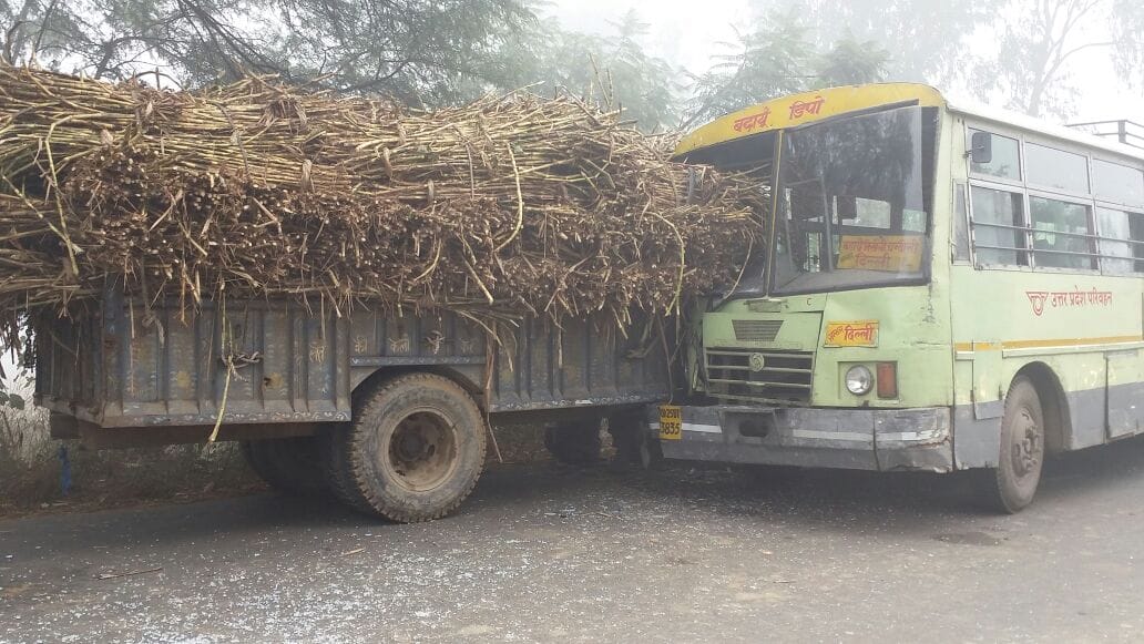 Rpadways bus collided with tractor-trolly