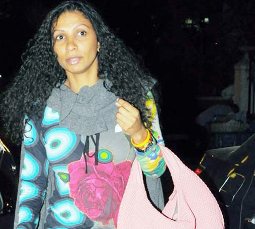abhishek bachchan deal with salman khan ex manager reshma shetty