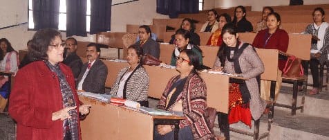 नैतिक मूल्यों का सदुपयोग कर बच्चों को बनाए बेहतर नागरिक