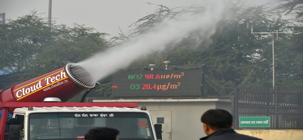 Anti-smog gun being tested near Anand Vihar Bus Station