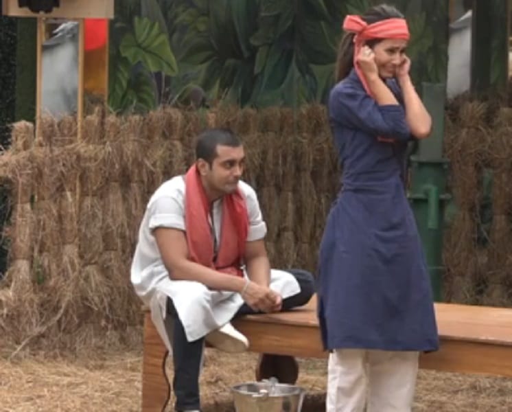 Bigg Boss lashes out on Hina Khan while using English language continuously