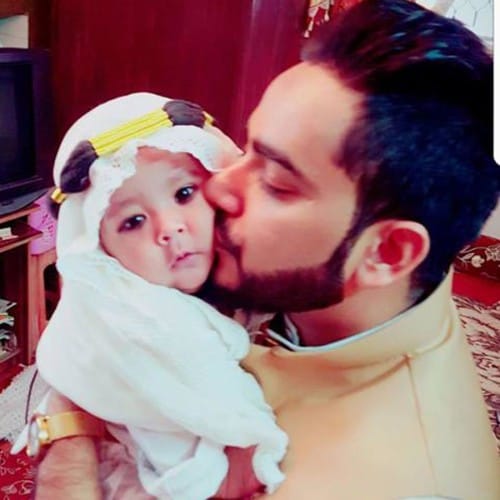 Bigg Boss 11:  Mehjabi is looking fair and gorgeous with her husband in this pics
