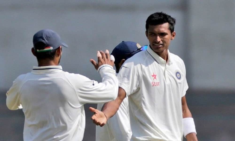 World Cup 2019, Indian Fast Bowler Navdeep Saini Arrived at England, Bhuvneshwar Kumar