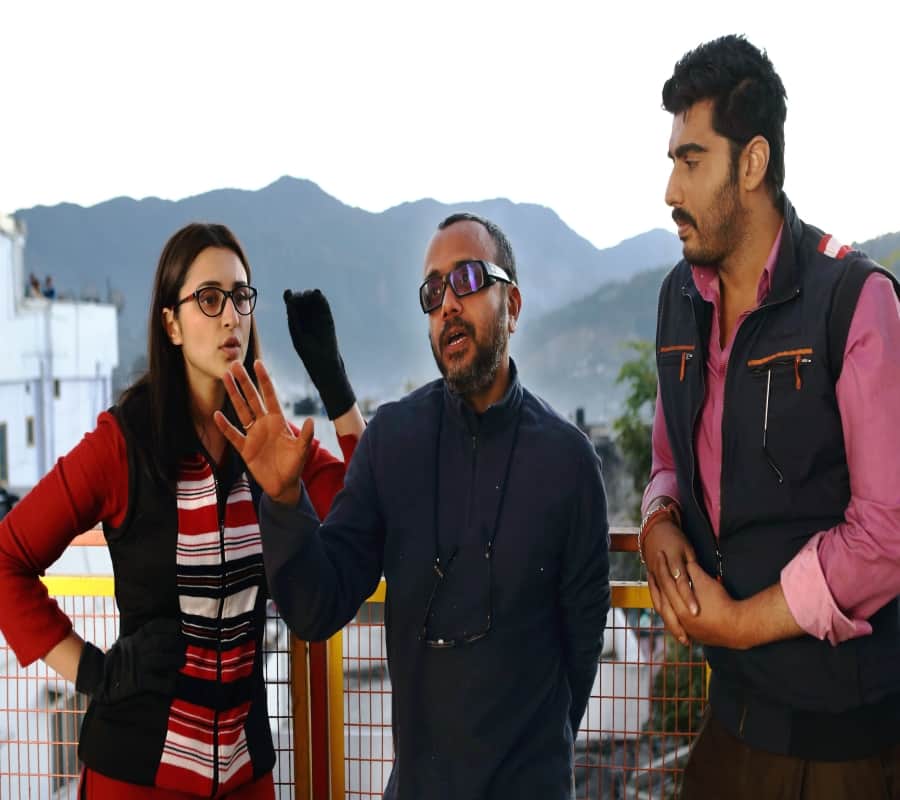Vicky Kaushal Uri collection Sandeep Aur Pinky Faraar Sonchiraiya Luka Chuppi release date changed