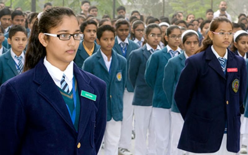 school till class 8th will open at 9 am