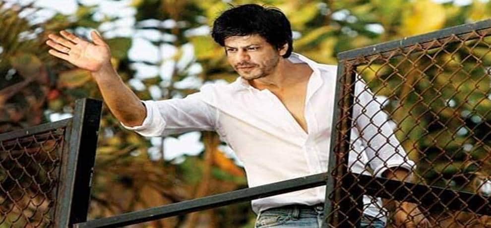 Shah Rukh Khan doesn't feel 50, He wants to entertain for the rest of his life
