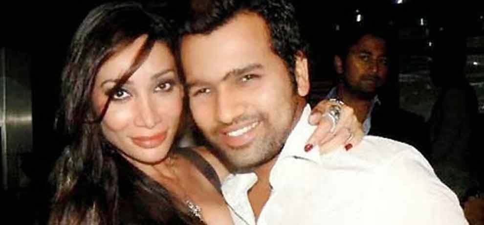 rohit sharma ex girlfriend sofia hayat does not like the praise giving to cricketer