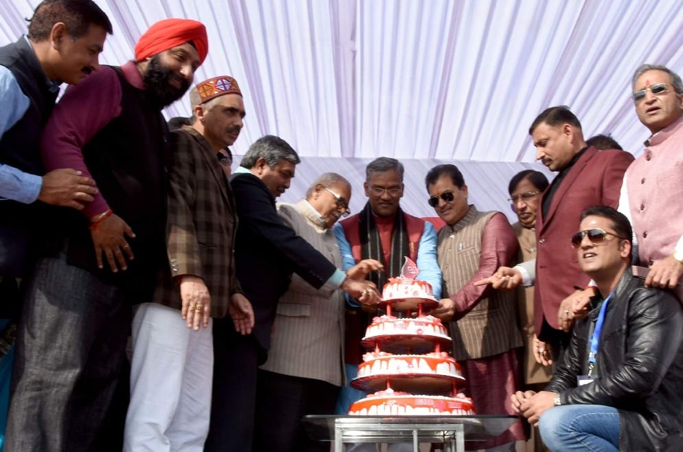 uttarakhand cm trivendra singh rawat birthday celebration photos