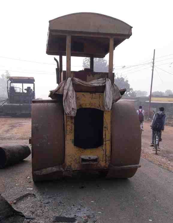 there ary many road accident due to fog two died 
