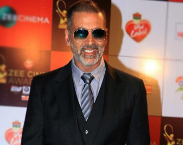 Padman Akshay Kumar thanks Bill Gates in a unique way 
