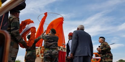 army chief bipin rawat visits barmer spokes  on kashmir issue and pakistan 