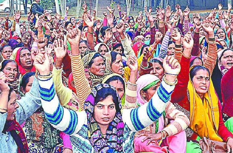 Arresting  by Anganwadi, Nokjhok