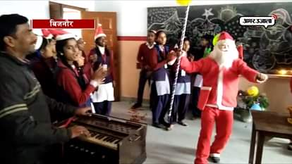 boys became santa claus in bijor and make fun 